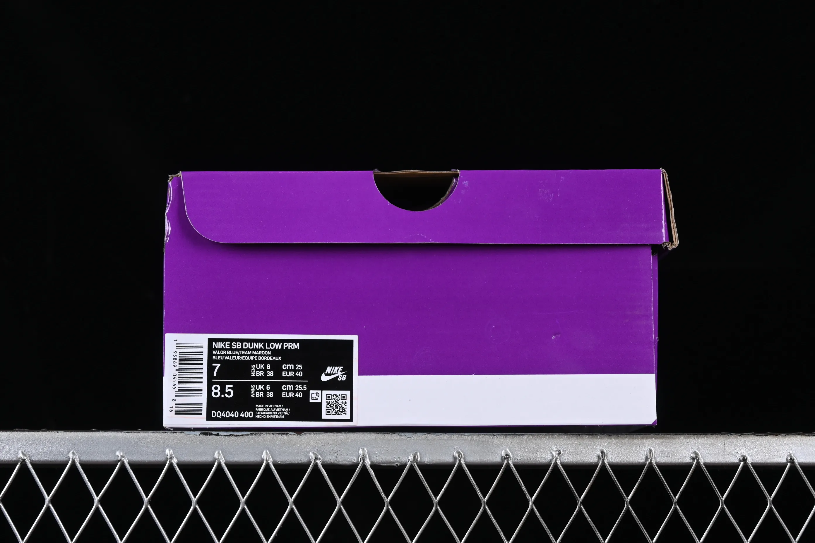 All categories Nk SB Dunk series Nk SB Dunk Low low-top sneakers F version Nk SB Dunk Low "Phillies" Bubblegum series SB low-top sports and leisure sneakers DQ4040-400